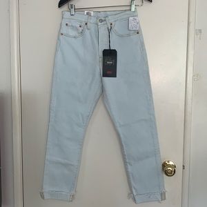 NWT Levi’s 501 Skinny Mint/Menthe Jean Size 26